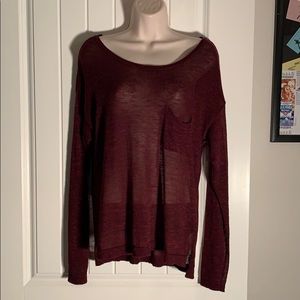 Cute burgundy lightweight sweater!